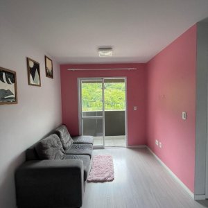 Apartamento com 59m², 2 dormitórios, 1 vaga, no bairro Vinhedos em Caxias do Sul para Alugar