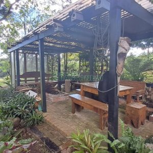 Casa com 211m², 3 dormitórios, 2 vagas, no bairro Linha 40 em Caxias do Sul para Comprar