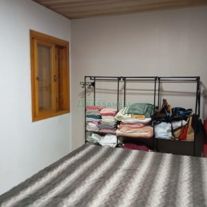 Casa com 249m², 4 dormitórios, 1 vaga, no bairro Esplanada em Caxias do Sul para Comprar