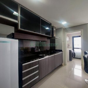 Apto Mobiliado com 58m², 1 dormitório, 1 vaga, no bairro Villagio Iguatemi em Caxias do Sul para Alugar