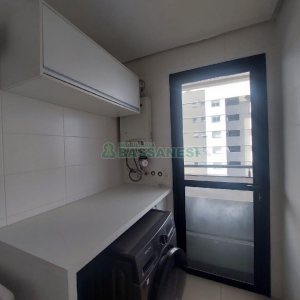 Apto Mobiliado com 58m², 1 dormitório, 1 vaga, no bairro Villagio Iguatemi em Caxias do Sul para Alugar