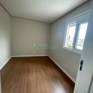 Apartamento com 66m², 2 dormitórios, no bairro Rio Branco em Caxias do Sul para Comprar