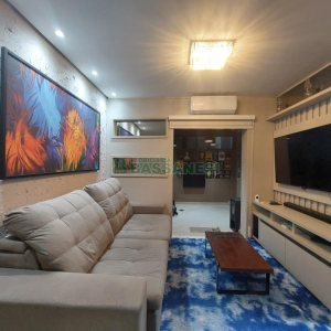 Apartamento com 80m², 2 dormitórios, 1 vaga, no bairro De Lazzer em Caxias do Sul para Comprar