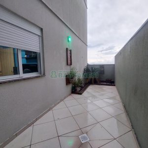 Apartamento com 80m², 2 dormitórios, 1 vaga, no bairro De Lazzer em Caxias do Sul para Comprar