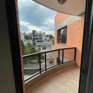Apartamento com 40m², 1 dormitório, 1 vaga, no bairro Pio X em Caxias do Sul para Comprar