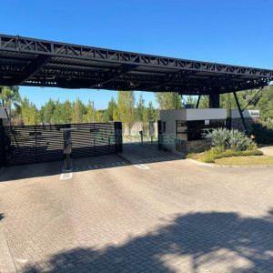 Terreno com 700m², no bairro Pedancino em Caxias do Sul para Comprar