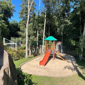 Terreno com 700m², no bairro Pedancino em Caxias do Sul para Comprar