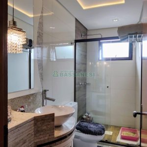 Apto/Cobertura com 180m², 3 dormitórios, 2 vagas, no bairro Kayser em Caxias do Sul para Alugar