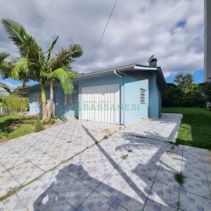 Casa com 250m², 3 dormitórios, 2 vagas, no bairro Bela Vista em Caxias do Sul para Comprar