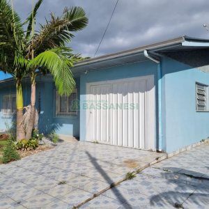 Casa com 250m², 3 dormitórios, 2 vagas, no bairro Bela Vista em Caxias do Sul para Comprar