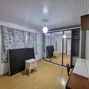 Casa com 250m², 3 dormitórios, 2 vagas, no bairro Bela Vista em Caxias do Sul para Comprar