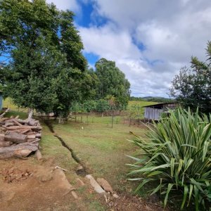 Chácara com 250m², 3 dormitórios, no bairro Criúva em Caxias do Sul para Comprar