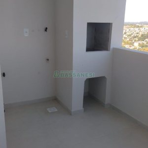 Apartamento com 53m², 2 dormitórios, 1 vaga, no bairro Vila Verde em Caxias do Sul para Comprar