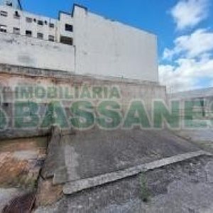 Terreno com 198m², no bairro Centro em Caxias do Sul para Alugar