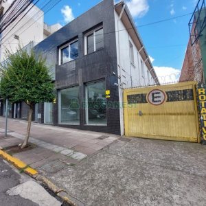 Loja com 198m², no bairro Centro em Caxias do Sul para Alugar
