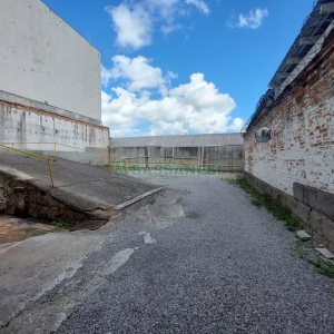 Loja com 198m², no bairro Centro em Caxias do Sul para Alugar
