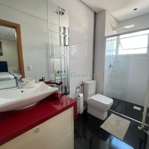 Apto/Cobertura com 150m², 3 dormitórios, 3 vagas, no bairro Cruzeiro em Caxias do Sul para Comprar