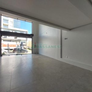 Loja com 92m², 2 vagas, no bairro Bela Vista em Caxias do Sul para Alugar