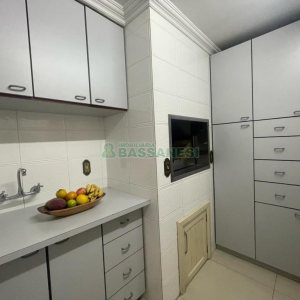 Apartamento com 144m², 3 dormitórios, 2 vagas, no bairro São Pelegrino em Caxias do Sul para Comprar