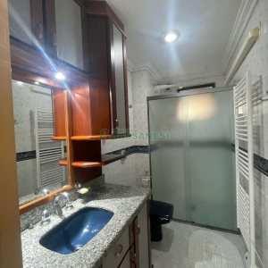 Apartamento com 144m², 3 dormitórios, 2 vagas, no bairro São Pelegrino em Caxias do Sul para Comprar