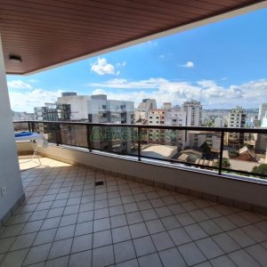 Apartamento com 157m², 3 dormitórios, 1 vaga, no bairro São Pelegrino em Caxias do Sul para Comprar