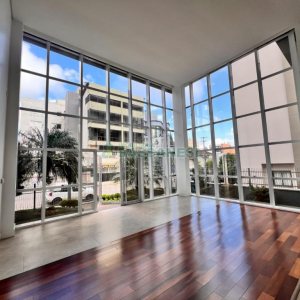 Loja com 505m², no bairro Pio X em Caxias do Sul para Alugar