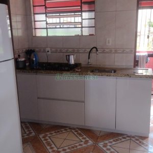 Casa com 140m², 3 dormitórios, -3 vaga, no bairro Centenário em Caxias do Sul para Comprar