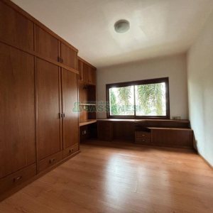 Apartamento com 382m², 3 dormitórios, 5 vagas, no bairro Panazzolo em Caxias do Sul para Alugar