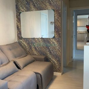 Apto Mobiliado com 58m², 2 dormitórios, 1 vaga, no bairro Panazzolo em Caxias do Sul para Comprar