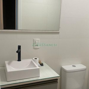 Apto Mobiliado com 58m², 2 dormitórios, 1 vaga, no bairro Panazzolo em Caxias do Sul para Comprar