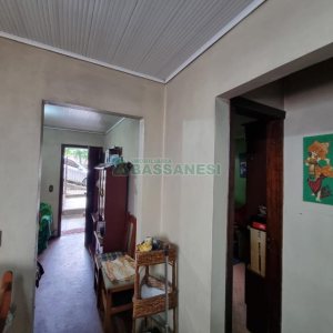 Casa com 164m², 3 dormitórios, no bairro Panazzolo em Caxias do Sul para Comprar
