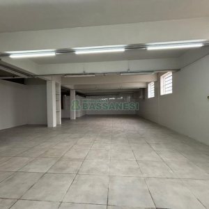 Loja com 630m², no bairro Floresta em Caxias do Sul para Alugar