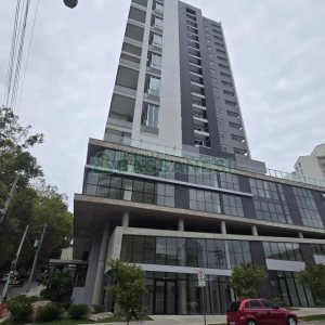 Sala com 89m², 1 vaga, no bairro Exposição em Caxias do Sul para Comprar