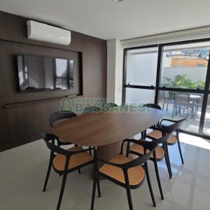 Sala com 89m², 1 vaga, no bairro Exposição em Caxias do Sul para Comprar