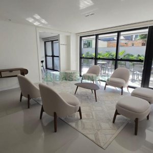 Sala com 89m², 1 vaga, no bairro Exposição em Caxias do Sul para Comprar