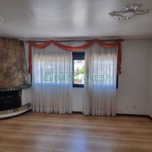 Apartamento com 118m², 3 dormitórios, 1 vaga, no bairro Lourdes em Caxias do Sul para Comprar