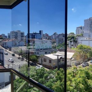 Apartamento com 118m², 3 dormitórios, 1 vaga, no bairro Lourdes em Caxias do Sul para Comprar