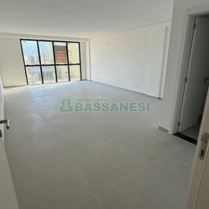 Sala com 36m², 1 vaga, no bairro Exposição em Caxias do Sul para Alugar