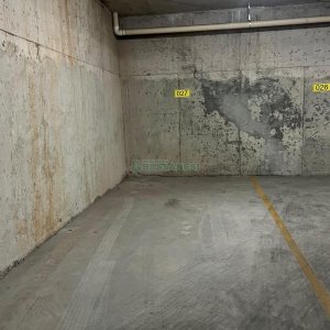 Apto Mobiliado com 42m², 1 dormitório, 1 vaga, no bairro Lourdes em Caxias do Sul para Alugar