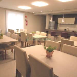 Sala com 41m², 1 vaga, no bairro Lourdes em Caxias do Sul para Comprar