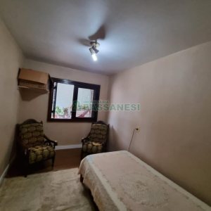 Casa com 255m², 4 dormitórios, 4 vagas, no bairro Diamantino em Caxias do Sul para Comprar