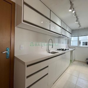 Apartamento com 58m², 2 dormitórios, 1 vaga, no bairro Vila Verde em Caxias do Sul para Alugar