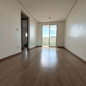 Apartamento com 58m², 2 dormitórios, 1 vaga, no bairro Vila Verde em Caxias do Sul para Alugar