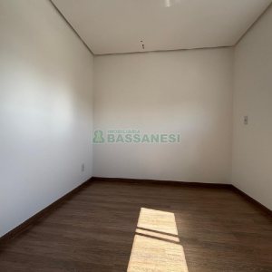 Apartamento com 58m², 2 dormitórios, 1 vaga, no bairro Vila Verde em Caxias do Sul para Alugar