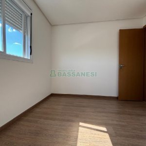 Apartamento com 58m², 2 dormitórios, 1 vaga, no bairro Vila Verde em Caxias do Sul para Alugar