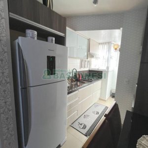 Apto Mobiliado com 63m², 2 dormitórios, 1 vaga, no bairro Petrópolis em Caxias do Sul para Alugar