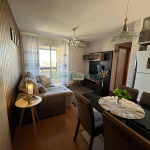 Apto Mobiliado com 63m², 2 dormitórios, 1 vaga, no bairro Petrópolis em Caxias do Sul para Alugar