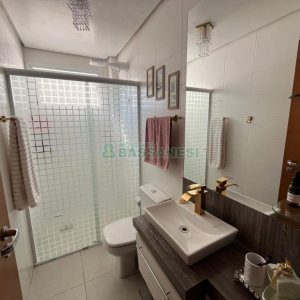 Apto Mobiliado com 63m², 2 dormitórios, 1 vaga, no bairro Petrópolis em Caxias do Sul para Alugar
