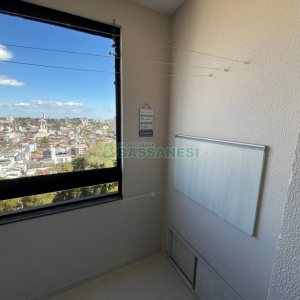 Apto Mobiliado com 63m², 2 dormitórios, 1 vaga, no bairro Petrópolis em Caxias do Sul para Alugar