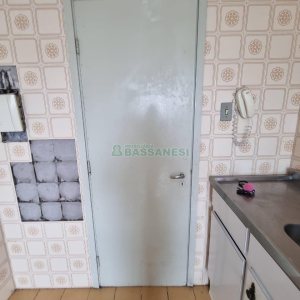 Apartamento com 98m², 3 dormitórios, no bairro Centro em Caxias do Sul para Comprar